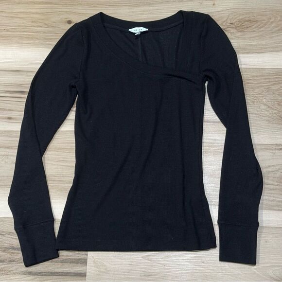 Reiss Carly Black Ribbed Asymmetrical Neck Long Sleeve Shirt Women’s XS - Picture 2 of 6